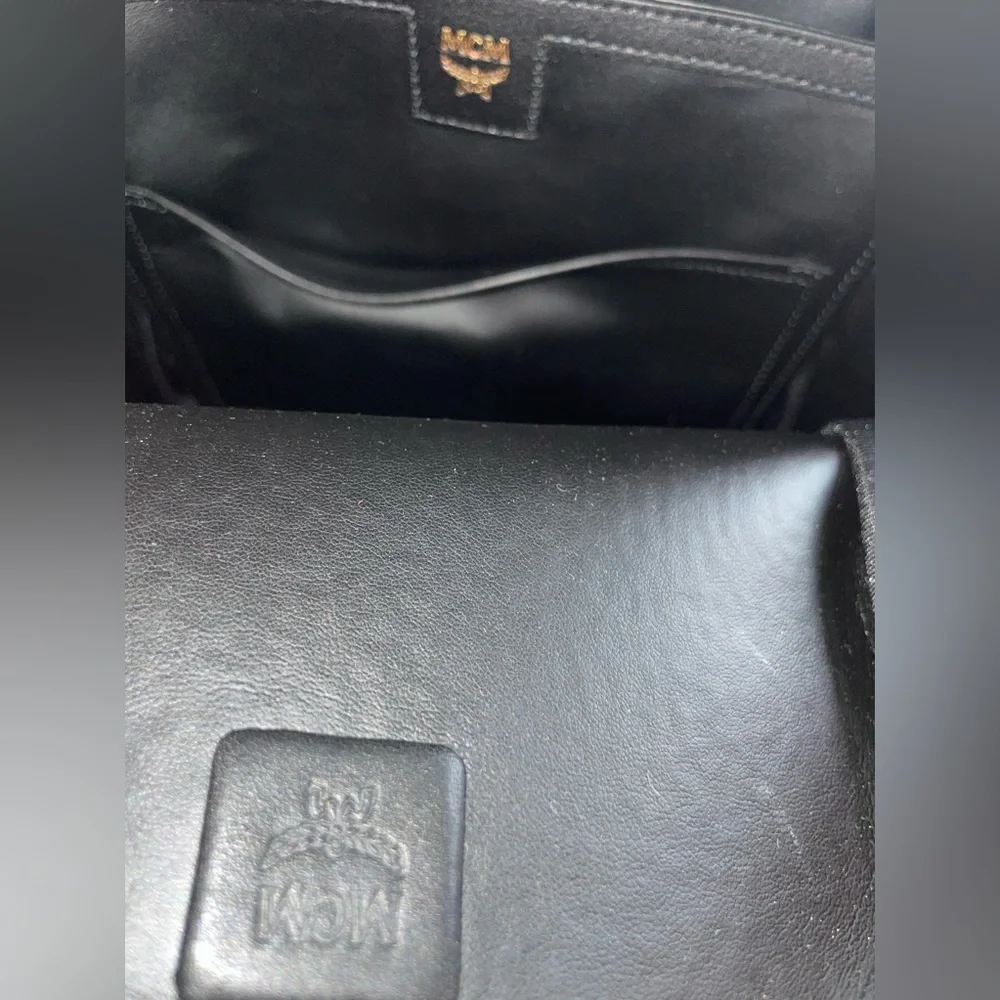 MCM VISETOS SMALL STARK SIGNATURE MONOGRAM LOGO BACKPACK BOOKBAG RUBY RED $720 - Picture 3 of 16